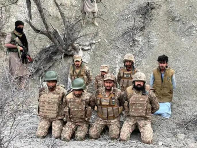 Pakistani Troops Left to Die in Balochistan After Army Denies Their Identity | आम्हाला वाचवा! पाकिस्तानचा स्वतःच्याच सैनिकांना ओळखवण्यास नकार, लष्कराकडे मागताहेत मदतीची भीक Pakistani Troops Left to Die in Balochistan After Army Denies Their Identity | आम्हाला वाचवा! पाकिस्तानचा स्वतःच्याच सैनिकांना ओळखवण्यास नकार, लष्कराकडे मागताहेत मदतीची भीक