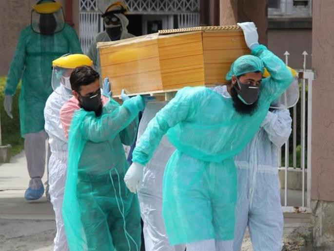 CoronaVirus Outbreak in Pakistan threat increased in all provinces | CoronaVirus News: पाकिस्तानमध्ये मोठा प्रादुर्भाव; सर्व प्रांतांत धोका वाढला CoronaVirus Outbreak in Pakistan threat increased in all provinces | CoronaVirus News: पाकिस्तानमध्ये मोठा प्रादुर्भाव; सर्व प्रांतांत धोका वाढला