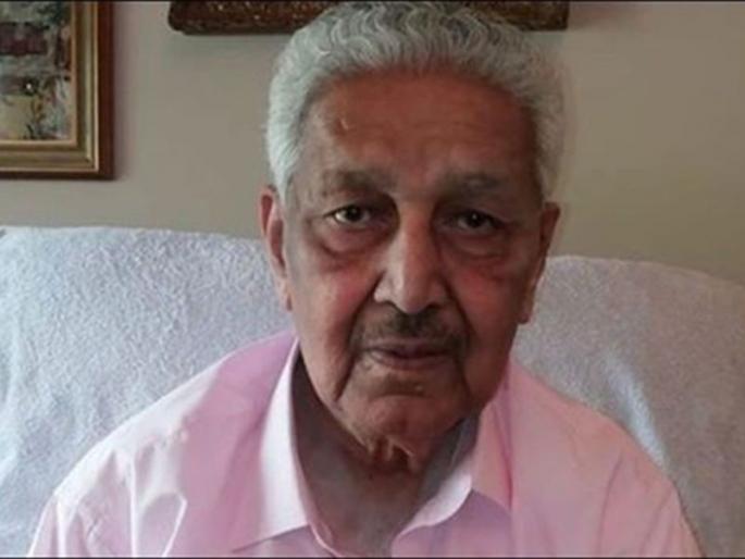 Pakistan Scientist Abdul Qadeer Khan tells top court he is being 'kept prisoner' by Pakistani agencies mac | पाकिस्तानसाठी अणुबॉम्ब बनवला आणि फसला; वैज्ञानिकाची सर्वोच्च न्यायालयात धाव Pakistan Scientist Abdul Qadeer Khan tells top court he is being 'kept prisoner' by Pakistani agencies mac | पाकिस्तानसाठी अणुबॉम्ब बनवला आणि फसला; वैज्ञानिकाची सर्वोच्च न्यायालयात धाव