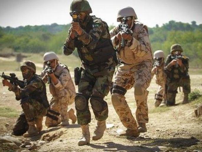 Pakistan increased the deployment of troops near LoC, sources said | पाकिस्तानने एलओसीजवळील सैनिकांची तैनाती वाढवली, सूत्रांची माहिती Pakistan increased the deployment of troops near LoC, sources said | पाकिस्तानने एलओसीजवळील सैनिकांची तैनाती वाढवली, सूत्रांची माहिती