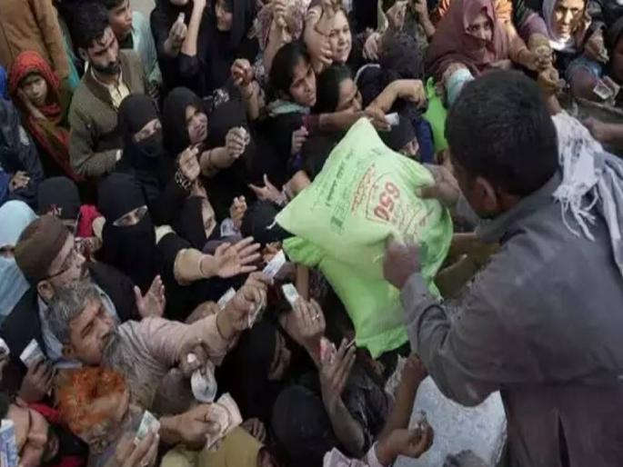 pakistan pakistan talks with imf regarding 7 billion dollar bailout package hit a snag two sides not able to reach agreement | पाकिस्तानचा पाय आणखी खोलात! IMF सोबतच्या चर्चा अडकल्या, महागाई पुन्हा वाढणार pakistan pakistan talks with imf regarding 7 billion dollar bailout package hit a snag two sides not able to reach agreement | पाकिस्तानचा पाय आणखी खोलात! IMF सोबतच्या चर्चा अडकल्या, महागाई पुन्हा वाढणार