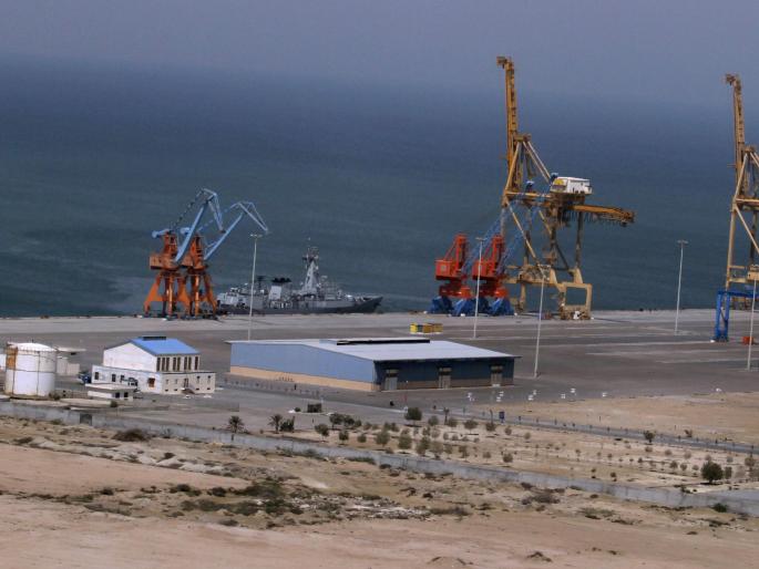 China will be set up in Pakistan military base, near India Chabahar harbor developed by the new camp | चीन पाकिस्तानात उभारणार लष्करी तळ, भारताने विकसित केलेल्या चाबहार बंदराजवळच असेल नवीन तळ China will be set up in Pakistan military base, near India Chabahar harbor developed by the new camp | चीन पाकिस्तानात उभारणार लष्करी तळ, भारताने विकसित केलेल्या चाबहार बंदराजवळच असेल नवीन तळ