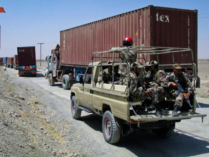 Horrific terrorist attack on Pakistani army 12 soldiers killed TTP took responsibility | पाकिस्तानातील दक्षिण वझिरीस्तानमध्ये दहशतवाद्यांचा मोठा हल्ला; लष्कराची बस उडवली, १२ सैनिक ठार Horrific terrorist attack on Pakistani army 12 soldiers killed TTP took responsibility | पाकिस्तानातील दक्षिण वझिरीस्तानमध्ये दहशतवाद्यांचा मोठा हल्ला; लष्कराची बस उडवली, १२ सैनिक ठार