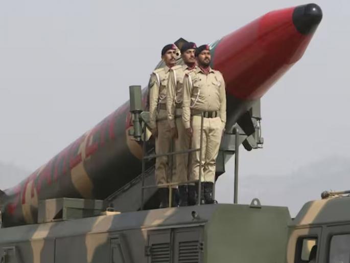Pakistan is developing a nuclear-capable missile that can reach the US, US report reveals | पाकिस्तान तयार करतंय अमेरिकेपर्यंत मारा करणारं अण्वस्त्रवाहू क्षेपणास्त्र, अमेरिकेच्या अहवालातून गौप्यस्फोट  