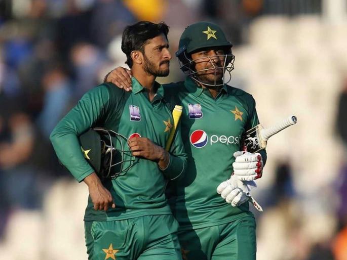 ENGvPAK: England beat Pakistan by 54 run's, win ODI series by 4-0 margin | ENGvPAK : इंग्लंडकडून पाकचा सुफडा साफ, पाचव्या वन डेतही लाजीरवाणा पराभव