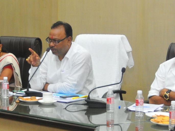 Now the works of the dam on the lines of Ralegan Siddhi | आता राळेगण सिद्धीच्या धर्तीवर नागपुरातील बंधारयांची कामे Now the works of the dam on the lines of Ralegan Siddhi | आता राळेगण सिद्धीच्या धर्तीवर नागपुरातील बंधारयांची कामे