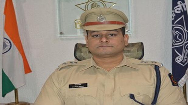 Failure to bring mobilization under control; Gaurav Singh on compulsory leave | मॉबलिंचिंगवर नियंत्रण आणण्यातील अपयश भोवले; गौरव सिंग सक्तीच्या रजेवर Failure to bring mobilization under control; Gaurav Singh on compulsory leave | मॉबलिंचिंगवर नियंत्रण आणण्यातील अपयश भोवले; गौरव सिंग सक्तीच्या रजेवर