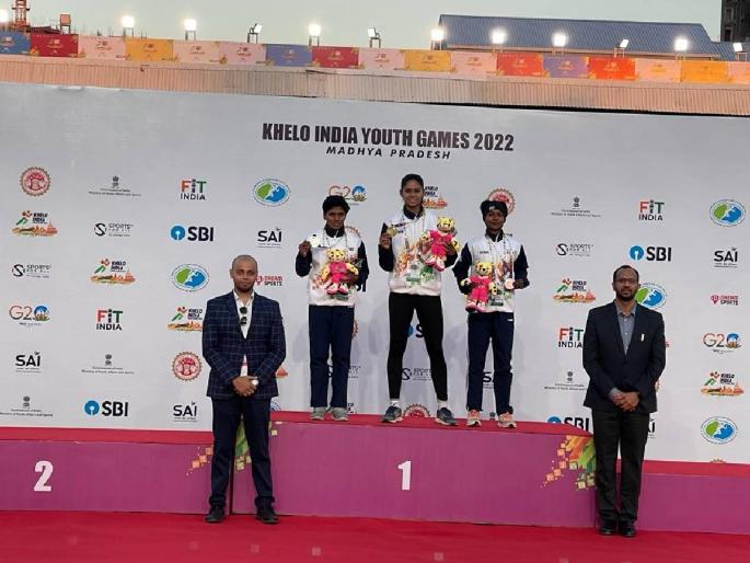 Palghar's Isha Marli won the 400m race at the Khelo India Youth Games   | खेलो इंडिया युथ गेम्समध्ये ४०० मीटर्स धावण्याच्या शर्यतीत पालघरच्या ईशाने मारली बाजी  Palghar's Isha Marli won the 400m race at the Khelo India Youth Games   | खेलो इंडिया युथ गेम्समध्ये ४०० मीटर्स धावण्याच्या शर्यतीत पालघरच्या ईशाने मारली बाजी