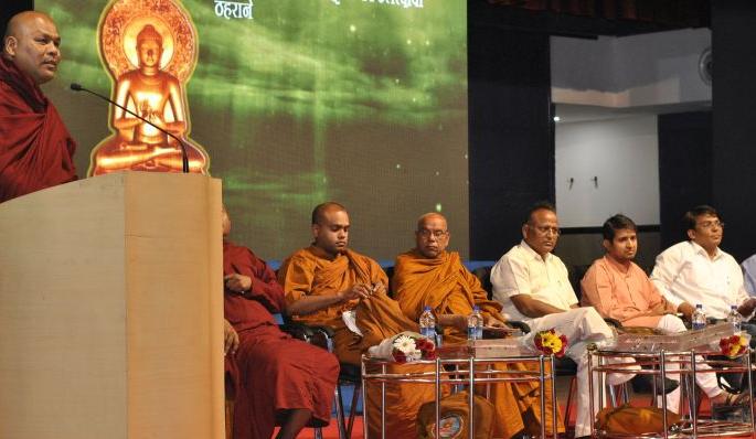 Buddha remembers to Prime Minister Narendra Modi only in foreign countries | पंतप्रधान नरेंद्र मोदींना विदेशातच बुद्ध आठवतो