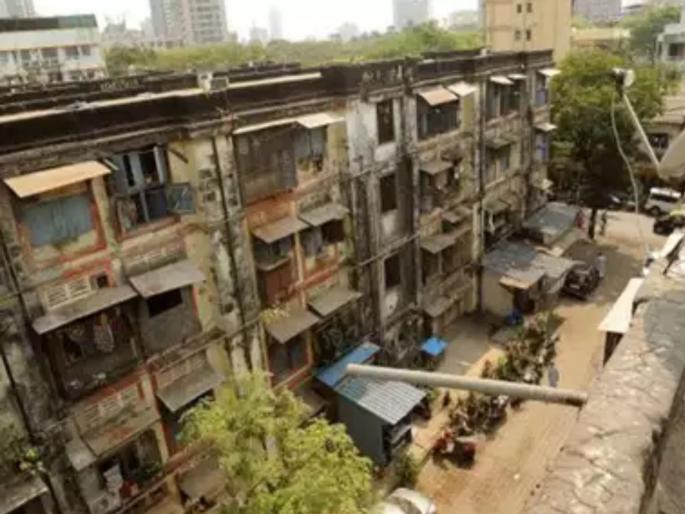 burden of the project victims on the shoulders of the municipality, providing flats is a big challenge in mumbai | पालिकेच्या खांद्यावर प्रकल्पग्रस्तांचे ओझे, सदनिका देणे मोठे आव्हान  burden of the project victims on the shoulders of the municipality, providing flats is a big challenge in mumbai | पालिकेच्या खांद्यावर प्रकल्पग्रस्तांचे ओझे, सदनिका देणे मोठे आव्हान