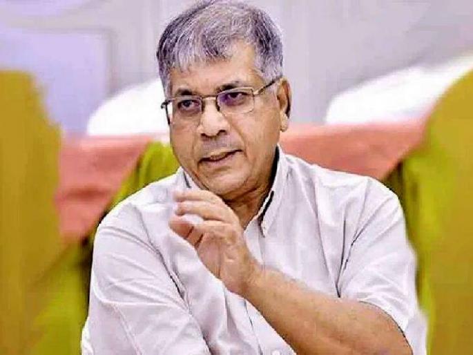 Supreme Court decision not based on constitution, Prakash Ambedkar's criticism on local body elections | "सर्वोच्च न्यायालयाचा निर्णय संविधानाला धरून नाही, आयोगाने योग्य वेळी निवडणुका घेतल्या नाहीत" Supreme Court decision not based on constitution, Prakash Ambedkar's criticism on local body elections | "सर्वोच्च न्यायालयाचा निर्णय संविधानाला धरून नाही, आयोगाने योग्य वेळी निवडणुका घेतल्या नाहीत"