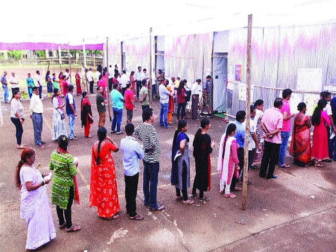 Maharashtra Election 2019: Polling drops in Panvel, Navi Mumbai | पनवेल, नवी मुंबईत मतदानाचा टक्का घसरला Maharashtra Election 2019: Polling drops in Panvel, Navi Mumbai | पनवेल, नवी मुंबईत मतदानाचा टक्का घसरला