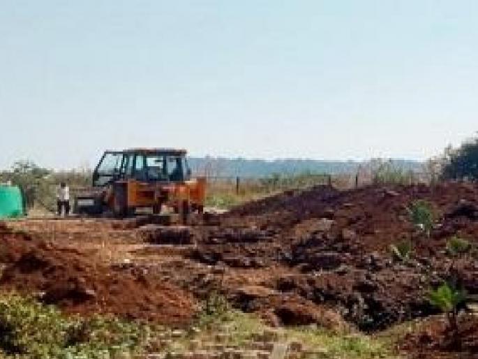 Construction worker fined Rs 57 lakh for excavating at Panhalgad | Kolhapur: पन्हाळगडावर उत्खनन करणे पडले भारी, बांधकाम व्यावसायिकाला ५७ लाखांचा दंड Construction worker fined Rs 57 lakh for excavating at Panhalgad | Kolhapur: पन्हाळगडावर उत्खनन करणे पडले भारी, बांधकाम व्यावसायिकाला ५७ लाखांचा दंड