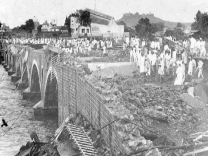 'That' day is still remembered today! Thrilling memories of the Panshet Mahapralaya awakened by the people of Pune | ’तो’ दिवस आजही स्मरणात! पुणेकरांनी जागवल्या पानशेत महाप्रलयाच्या थरारक आठवणी 'That' day is still remembered today! Thrilling memories of the Panshet Mahapralaya awakened by the people of Pune | ’तो’ दिवस आजही स्मरणात! पुणेकरांनी जागवल्या पानशेत महाप्रलयाच्या थरारक आठवणी