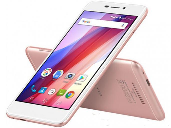 Panasonic's Selfie Special Smartphone | पॅनासोनिकचा सेल्फी स्पेशल स्मार्टफोन Panasonic's Selfie Special Smartphone | पॅनासोनिकचा सेल्फी स्पेशल स्मार्टफोन