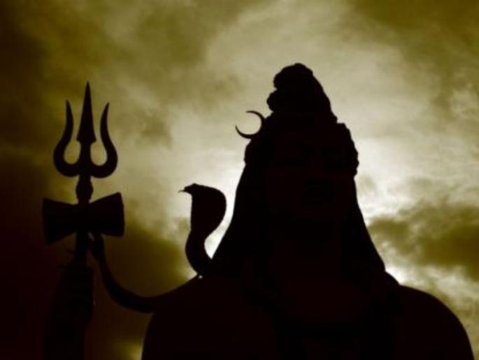 Maha Shivratri 2021: Avoid traveling on the day of Maha Shivratri this year, because according to the calendar it is a day of 'waste'; Why? Read it | Maha Shivratri 2021 : यंदा महाशिवरात्रीच्या दिवशी प्रवास टाळा, कारण पंचांगानुसार तो दिवस आहे 'व्यर्ज्य'; का? ते वाचा Maha Shivratri 2021: Avoid traveling on the day of Maha Shivratri this year, because according to the calendar it is a day of 'waste'; Why? Read it | Maha Shivratri 2021 : यंदा महाशिवरात्रीच्या दिवशी प्रवास टाळा, कारण पंचांगानुसार तो दिवस आहे 'व्यर्ज्य'; का? ते वाचा