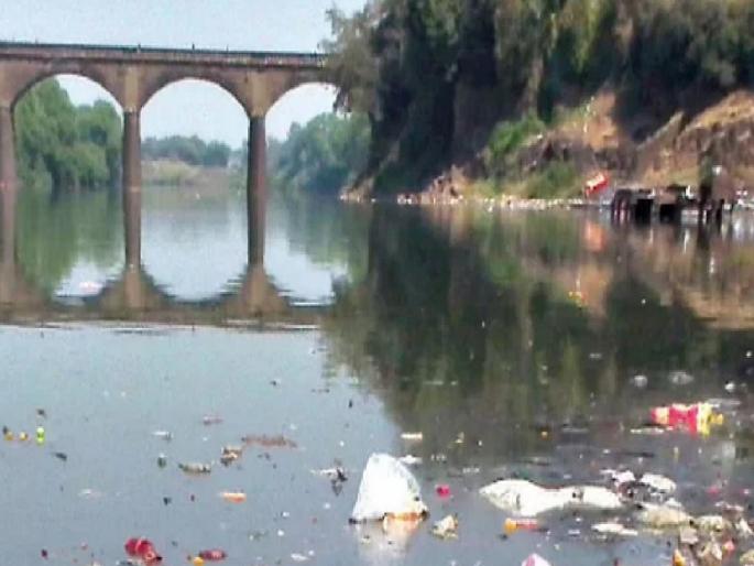 A special meeting will be organized tomorrow by the Environment Minister on the matter of Panchganga pollution | Kolhapur: पंचगंगा प्रदूषण प्रश्नी पर्यावरण मंत्र्यांकडून दखल, उद्या विशेष बैठकीचे आयोजन A special meeting will be organized tomorrow by the Environment Minister on the matter of Panchganga pollution | Kolhapur: पंचगंगा प्रदूषण प्रश्नी पर्यावरण मंत्र्यांकडून दखल, उद्या विशेष बैठकीचे आयोजन