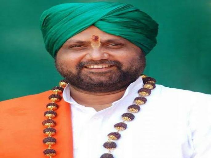 Gaheeninath Maharaj Auskar as the co-chairman of Vitthal-Rukmini temple committee, elected six new members | विठ्ठल-रुक्मिणी मंदिर समितीच्या सहअध्यक्षपदी गहीणीनाथ महाराज औसेकर, आणखी नव्या सहा सदस्यांची निवड Gaheeninath Maharaj Auskar as the co-chairman of Vitthal-Rukmini temple committee, elected six new members | विठ्ठल-रुक्मिणी मंदिर समितीच्या सहअध्यक्षपदी गहीणीनाथ महाराज औसेकर, आणखी नव्या सहा सदस्यांची निवड