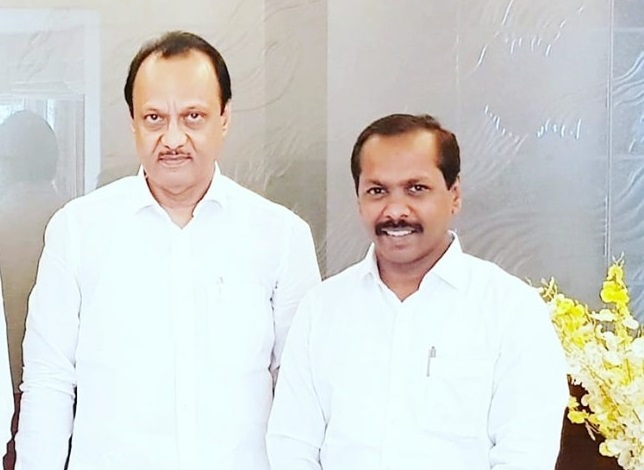 MLA Pandurang Barrara resigned from NCP will join shiv sena | आमदार पांडुरंग बरोरा यांची राष्ट्रवादीला सोडचिठ्ठी MLA Pandurang Barrara resigned from NCP will join shiv sena | आमदार पांडुरंग बरोरा यांची राष्ट्रवादीला सोडचिठ्ठी