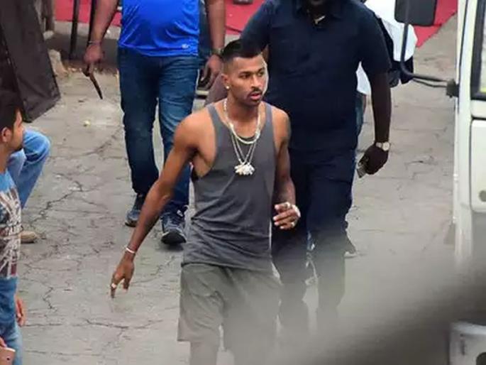 Did Mumbai Indians ask BCCI to speed up Hardik Pandya investigation? | हार्दिक पांड्याबाबतचा निर्णय लवकरात लवकर द्या, मुंबई इंडियन्सची मागणी?