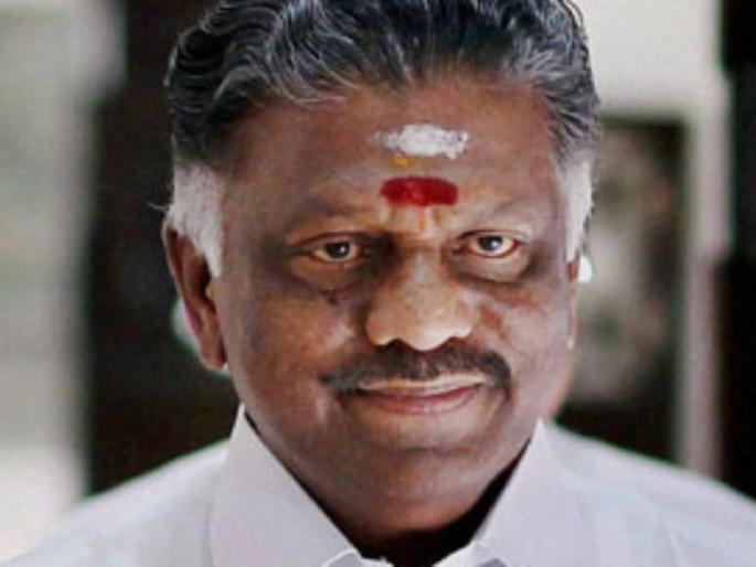 PaceySelvum's announcement today for party axle, merger, Shashikala, family outside road | पनीरसेल्वम यांच्याकडे पक्ष धुरा, विलीनीकरणाची आज घोषणा, शशिकला, कुटुंबीयांना बाहेरचा रस्ता PaceySelvum's announcement today for party axle, merger, Shashikala, family outside road | पनीरसेल्वम यांच्याकडे पक्ष धुरा, विलीनीकरणाची आज घोषणा, शशिकला, कुटुंबीयांना बाहेरचा रस्ता