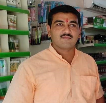 Sensational; Physical abuse of a young woman by the son of an MP from Wardha | धक्कादायक! खासदाराच्या मुलाकडून शारीरिक शोषण; वर्ध्यातील युवतीचा गंभीर आरोप