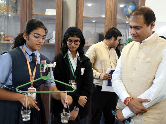 raajayasataraiya-vaijanaana-saparadhaecayaa-bakasaisaata-vaadha-haonaara-saalaeya-saikasana-raajayamantarai-pankaja-bhaoyara-yaancai-ghaosanaa | राज्यस्तरीय विज्ञान स्पर्धेच्या बक्षीसात वाढ होणार, शालेय शिक्षण राज्यमंत्री पंकज भोयर यांची घोषणा raajayasataraiya-vaijanaana-saparadhaecayaa-bakasaisaata-vaadha-haonaara-saalaeya-saikasana-raajayamantarai-pankaja-bhaoyara-yaancai-ghaosanaa | राज्यस्तरीय विज्ञान स्पर्धेच्या बक्षीसात वाढ होणार, शालेय शिक्षण राज्यमंत्री पंकज भोयर यांची घोषणा