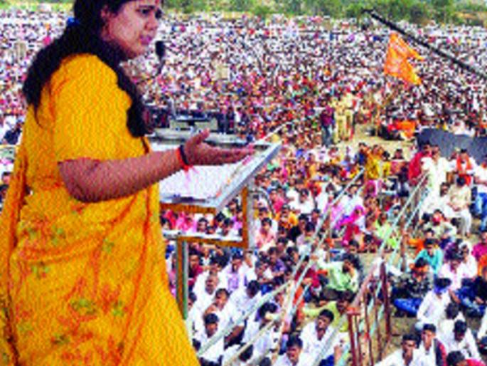 I'm going to be a kingmaker! Pankaja Munde's Elgar | पदाची अपेक्षा नाही, मी ‘किंगमेकर’ बनणार! पंकजा मुंडे यांचा एल्गार