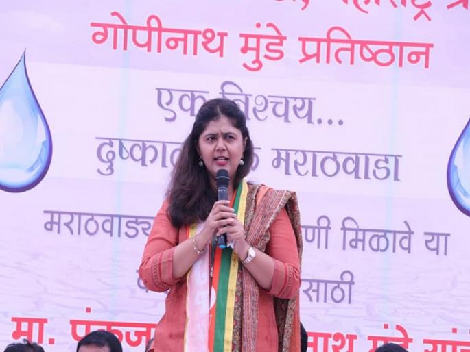 This fasting is in a positive way; The Chief Minister will intervene : Pankaja Munde | हे सकारात्मक भावनेने केलेले उपोषण; मुख्यमंत्री दखल घेतील : पंकजा मुंडे This fasting is in a positive way; The Chief Minister will intervene : Pankaja Munde | हे सकारात्मक भावनेने केलेले उपोषण; मुख्यमंत्री दखल घेतील : पंकजा मुंडे