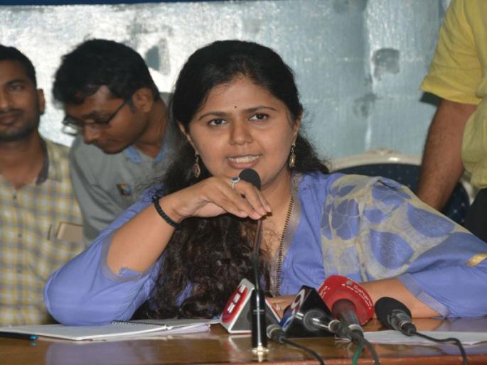 I'm mentally fit: Pankaja Munde's reply about fitness challenge | मी मेंटली फिट :पंकजा मुंडेंची फिटनेस चॅलेंजवर प्रतिक्रिया I'm mentally fit: Pankaja Munde's reply about fitness challenge | मी मेंटली फिट :पंकजा मुंडेंची फिटनेस चॅलेंजवर प्रतिक्रिया