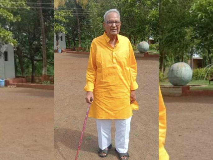 Pannalal Surana, who refused the governorship and ministerial post, is the man who patched up the torn sky! | राज्यपाल, मंत्रीपद नाकारणारे पन्नालाल सुराणा, फाटलेल्या आकाशाला ठिगळं लावणारा माणूस! Pannalal Surana, who refused the governorship and ministerial post, is the man who patched up the torn sky! | राज्यपाल, मंत्रीपद नाकारणारे पन्नालाल सुराणा, फाटलेल्या आकाशाला ठिगळं लावणारा माणूस!