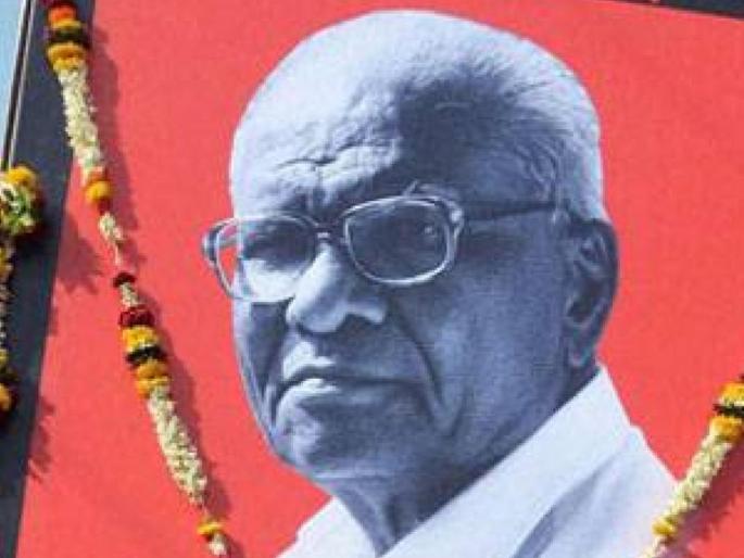 When will the murderers of Govind Pansare be punished? Question in the 'Jawab Do' movement in Parbhani | गोविंद पानसरेंच्या खुन्यांना शिक्षा कधी होणार? परभणीत ‘जवाब दो’ आंदोलनात सवाल When will the murderers of Govind Pansare be punished? Question in the 'Jawab Do' movement in Parbhani | गोविंद पानसरेंच्या खुन्यांना शिक्षा कधी होणार? परभणीत ‘जवाब दो’ आंदोलनात सवाल