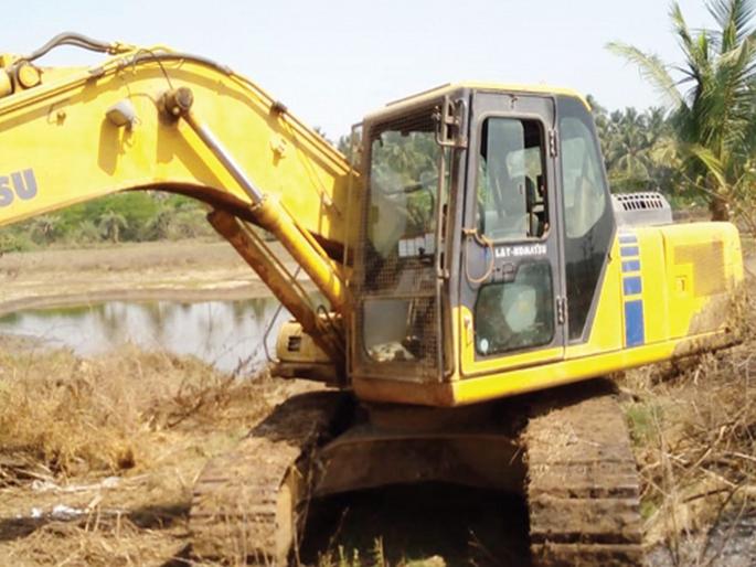If there is no action on the encroachment of the wetlands, then they will fast | पाणथळ जागांवरील अतिक्रमणावर कारवाई न झाल्यास उपोषण करणार If there is no action on the encroachment of the wetlands, then they will fast | पाणथळ जागांवरील अतिक्रमणावर कारवाई न झाल्यास उपोषण करणार