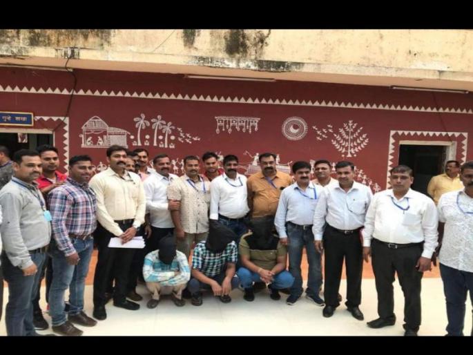 International gang escapes on the highway by expressing threats to the passengers | प्रवाश्यांना बंदुकीचा धाक दाखवून महामार्गावर लुटणाऱी आंतरराज्यीय टोळी गजाआड 