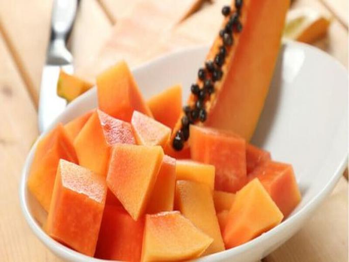 Papaya Ice Cube Facial; Do this facial at home, change the texture of the skin! | पपई आइस क्यूब फेशियल; घरच्याघरी हे फेशियल करा, त्वचेचा पोत बदला!