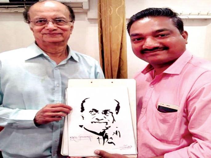 Place the paper cutting art in 'Limca,' India Book | पेपर कटिंग आर्टला ‘लिम्का,’ ‘इंडिया बुक’मध्ये स्थान Place the paper cutting art in 'Limca,' India Book | पेपर कटिंग आर्टला ‘लिम्का,’ ‘इंडिया बुक’मध्ये स्थान