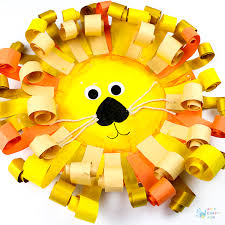 DIY - make paper plate lion | मास्क चढवून, सिंह गर्जना करत घरातल्या सगळ्यांना घाबरवून सोडा, आहे की नाही धम्माल! DIY - make paper plate lion | मास्क चढवून, सिंह गर्जना करत घरातल्या सगळ्यांना घाबरवून सोडा, आहे की नाही धम्माल!