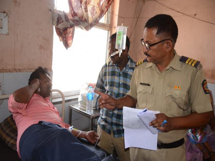 Seven injured in robbery in Parbhani | परभणीत दरोडेखोरांच्या मारहाणीत सात जण जखमी Seven injured in robbery in Parbhani | परभणीत दरोडेखोरांच्या मारहाणीत सात जण जखमी