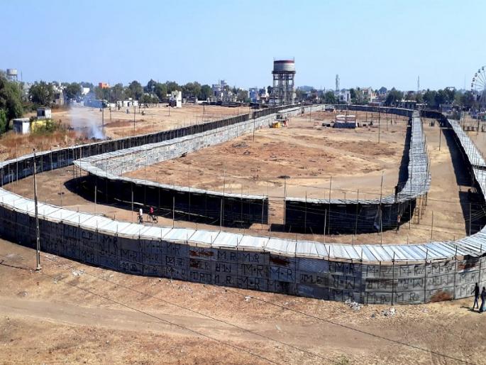 Parabhani's famous Urusa will start from Thursday;preparation on high | परभणीच्या प्रसिद्ध ऊरुसाला गुरुवारपासून होणार प्रारंभ; जोरदार तयारीस सुरुवात