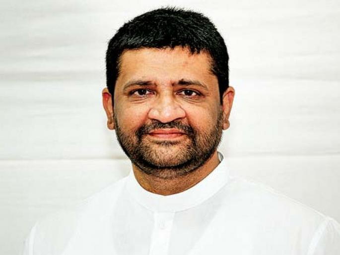 Maharashtra Election 2019 bjp leader parag shah is the richest candidate with assets worth rs 500 crore | Maharashtra Election 2019: 'हे' आहेत सर्वात श्रीमंत उमेदवार; संपत्ती पाहून व्हाल गार Maharashtra Election 2019 bjp leader parag shah is the richest candidate with assets worth rs 500 crore | Maharashtra Election 2019: 'हे' आहेत सर्वात श्रीमंत उमेदवार; संपत्ती पाहून व्हाल गार