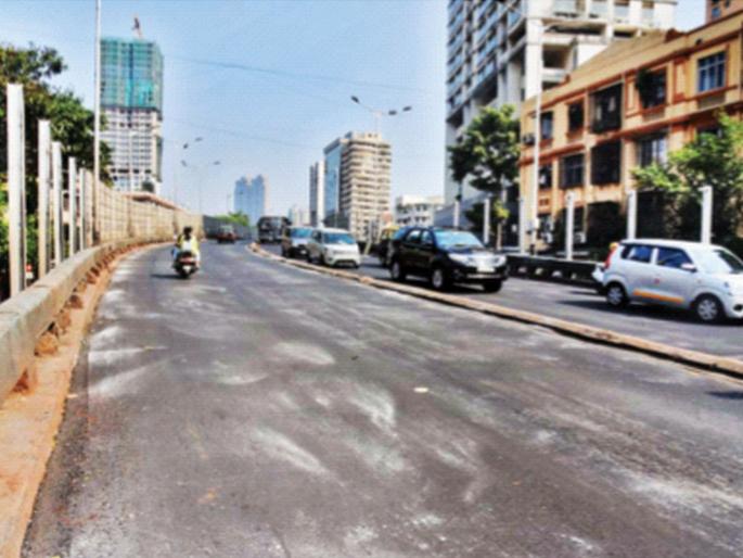 Hush...Paral TT will now be a 'barrier-free' journey; Asphalting work started and leveling work completed | हुश्श...परळ टीटीवरून होणार आता ‘विनाअडथळा’ प्रवास; डांबरीकरणाचे काम सुरू तर सपाटीकरणाचे काम पूर्ण Hush...Paral TT will now be a 'barrier-free' journey; Asphalting work started and leveling work completed | हुश्श...परळ टीटीवरून होणार आता ‘विनाअडथळा’ प्रवास; डांबरीकरणाचे काम सुरू तर सपाटीकरणाचे काम पूर्ण