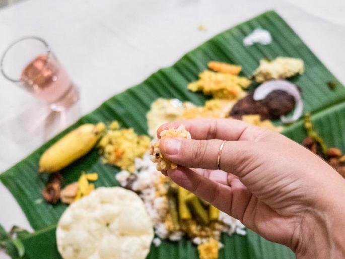 Find out who the five grasses are for before a meal and what the benefits are! | जेवणाआधी पाच घास कोणासाठी काढून ठेवले जातात आणि त्याचे फायदे काय, जाणून घ्या! Find out who the five grasses are for before a meal and what the benefits are! | जेवणाआधी पाच घास कोणासाठी काढून ठेवले जातात आणि त्याचे फायदे काय, जाणून घ्या!