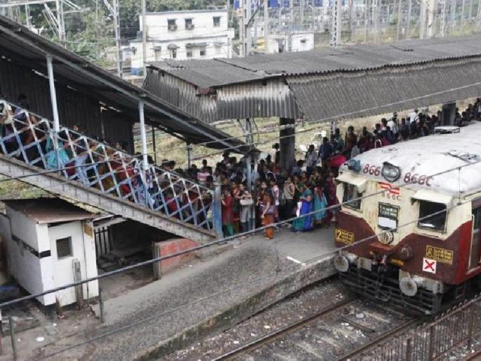 Why was Elphinstone - a huge crowd in Parel stations? Know ... | का होते एलफिन्स्टन - परळ स्थानकांमध्ये प्रचंड गर्दी? जाणुन घ्या... Why was Elphinstone - a huge crowd in Parel stations? Know ... | का होते एलफिन्स्टन - परळ स्थानकांमध्ये प्रचंड गर्दी? जाणुन घ्या...