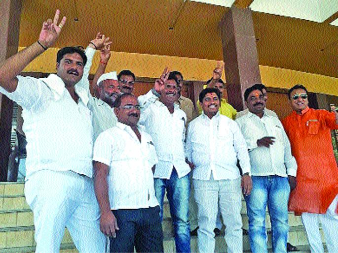 Solapur Municipal Corporation; Shivsena gets Deputy Mayor post for six months | सोलापूर महानगरपालिका; ‘परिवहन’ भाजपकडे, सहा महिन्यांनी शिवसेनेला उपमहापौरपद मिळणार ! Solapur Municipal Corporation; Shivsena gets Deputy Mayor post for six months | सोलापूर महानगरपालिका; ‘परिवहन’ भाजपकडे, सहा महिन्यांनी शिवसेनेला उपमहापौरपद मिळणार !