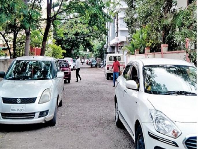 Will the Traffic Control Measures Committee decide the internal parking policy? | वाहतूक नियंत्रण उपाययोजना समिती रस्त्यांसोबतच अंतर्गत पार्किंग धोरण ठरविणार का? Will the Traffic Control Measures Committee decide the internal parking policy? | वाहतूक नियंत्रण उपाययोजना समिती रस्त्यांसोबतच अंतर्गत पार्किंग धोरण ठरविणार का?