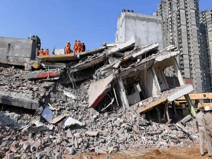 seven laborers were injured parking slab collapsed wakad | वाकडमध्ये पार्किंगचा स्लॅब कोसळून सात मजूर जखमी seven laborers were injured parking slab collapsed wakad | वाकडमध्ये पार्किंगचा स्लॅब कोसळून सात मजूर जखमी