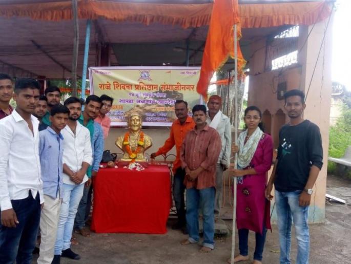 Cleanliness campaign from Bhuikot Fort Conservation Committee | भुईकोट किल्ला संवर्धन समितीकडून स्वच्छता मोहीम