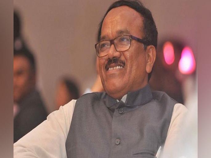 Why are laxmikant Parsekar rebellious ? | पार्सेकर बंडखोरी करायला का प्रवृत्त झालेत? Why are laxmikant Parsekar rebellious ? | पार्सेकर बंडखोरी करायला का प्रवृत्त झालेत?