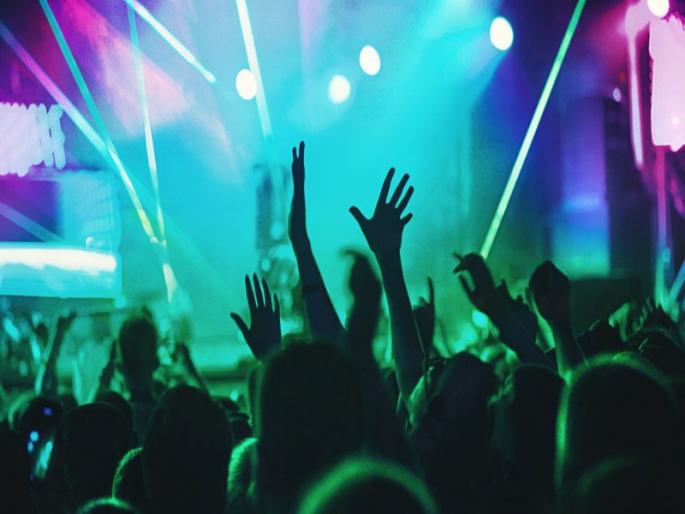 Illegal parties, fake liquor on excise duty's radar | अवैध पार्ट्या, बनावट मद्य उत्पादन शुल्काच्या रडारवर Illegal parties, fake liquor on excise duty's radar | अवैध पार्ट्या, बनावट मद्य उत्पादन शुल्काच्या रडारवर