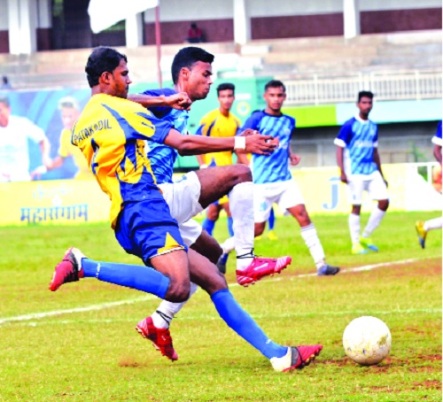 'Khatoba' defeats 'Patan'; Chandrakant Football Mahasangram | ‘पाटाकडील’कडून ‘खंडोबा’ पराभूत ; चंद्रकांत फुटबॉल महासंग्राम  'Khatoba' defeats 'Patan'; Chandrakant Football Mahasangram | ‘पाटाकडील’कडून ‘खंडोबा’ पराभूत ; चंद्रकांत फुटबॉल महासंग्राम